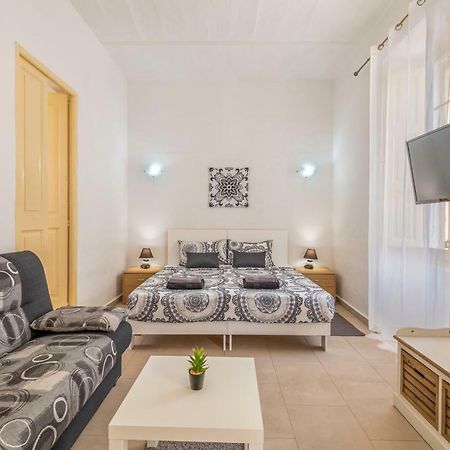Traditional Maltese Townhouse 호텔 슬리에마 외부 사진