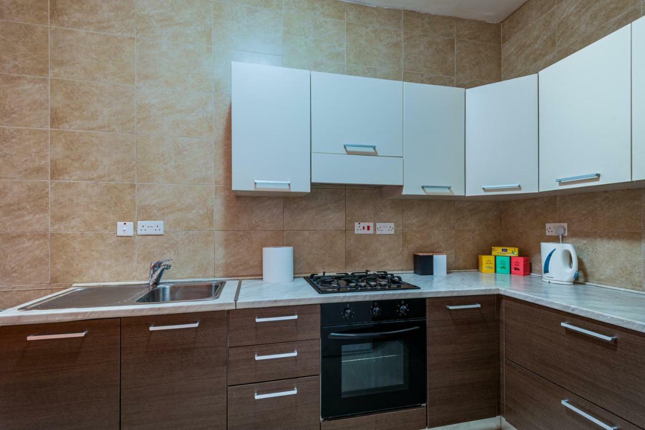 Traditional Maltese Townhouse 호텔 슬리에마 외부 사진